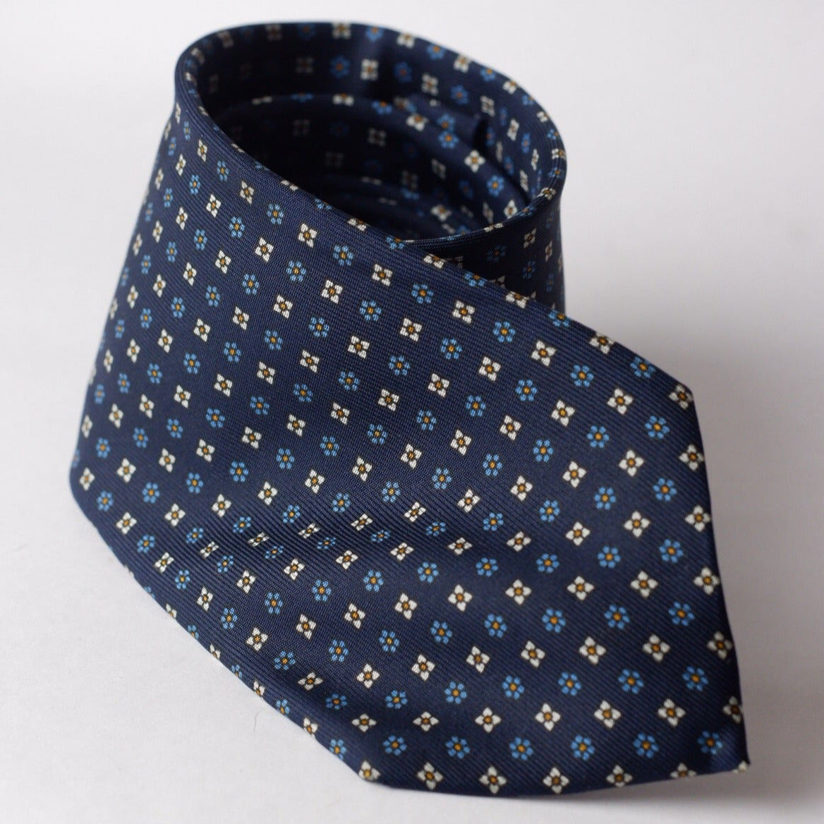 Drake's Navy with Flowers Printed Necktie