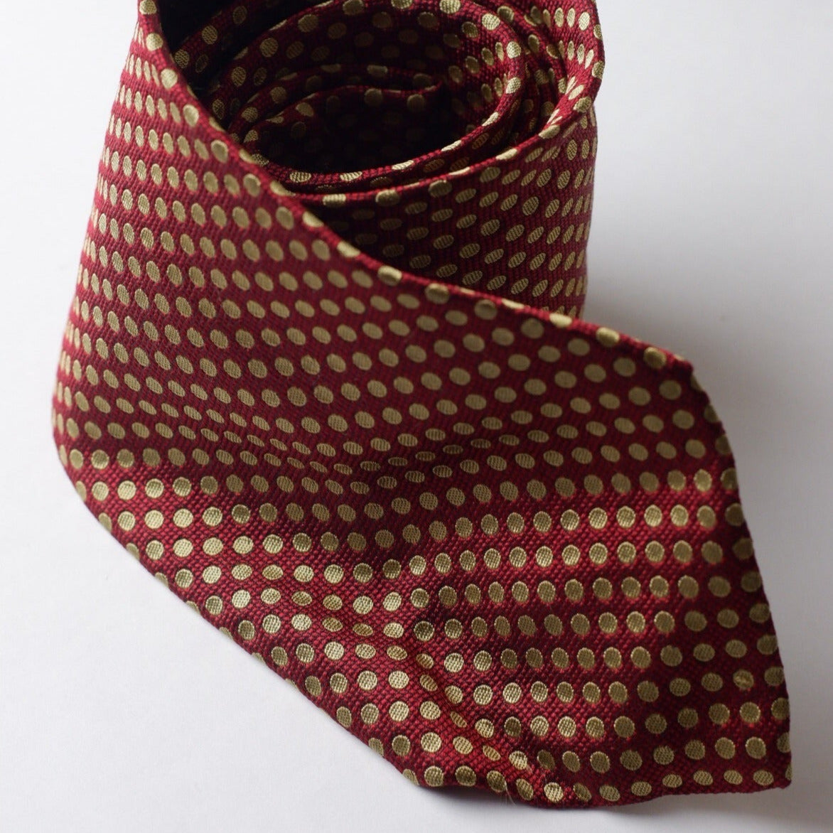 Lanolini Red with Gold Dots Necktie