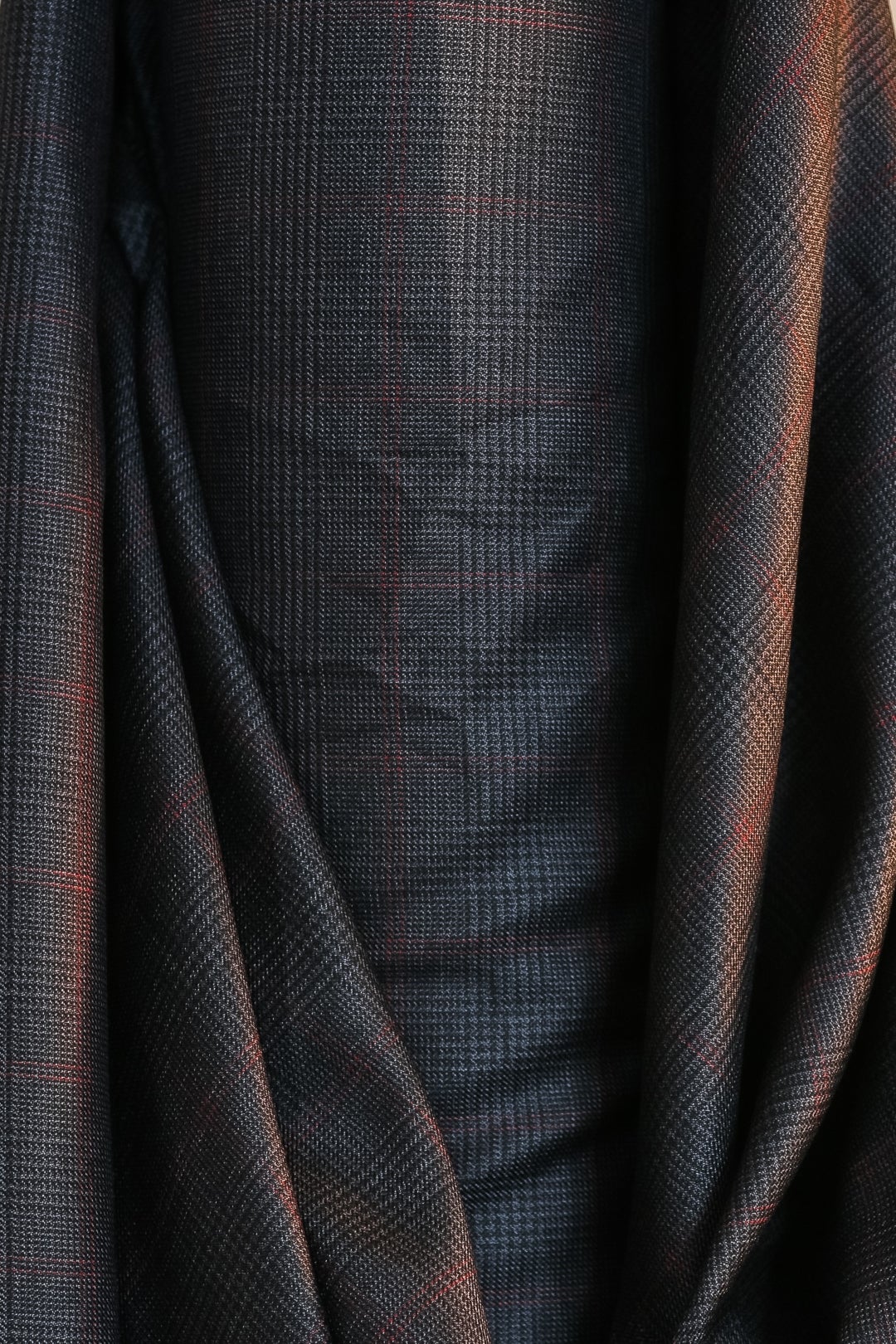Tessitura di Quaregna Dark Grey with Red Prince of Wales Suiting Fabric