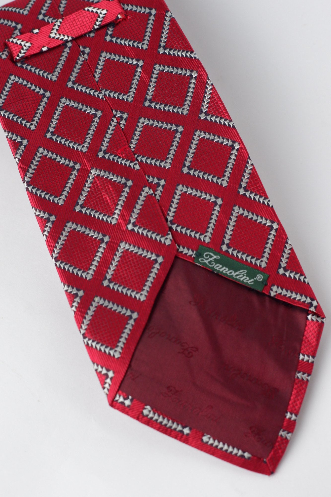 Lanolini Red with Diamonds Textured Necktie